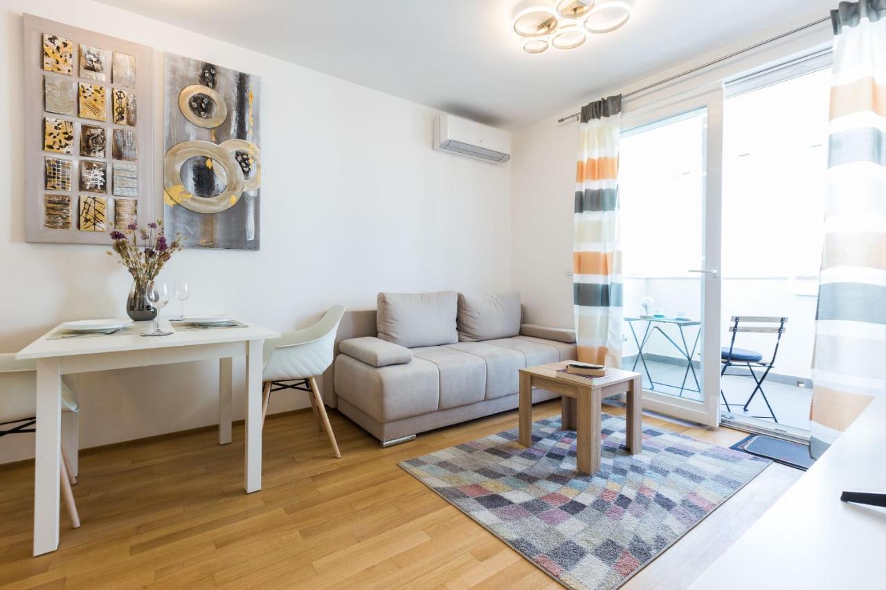 Tanja Modern Apartment With Balcony And Parking Garage Zadar Eksteriør billede