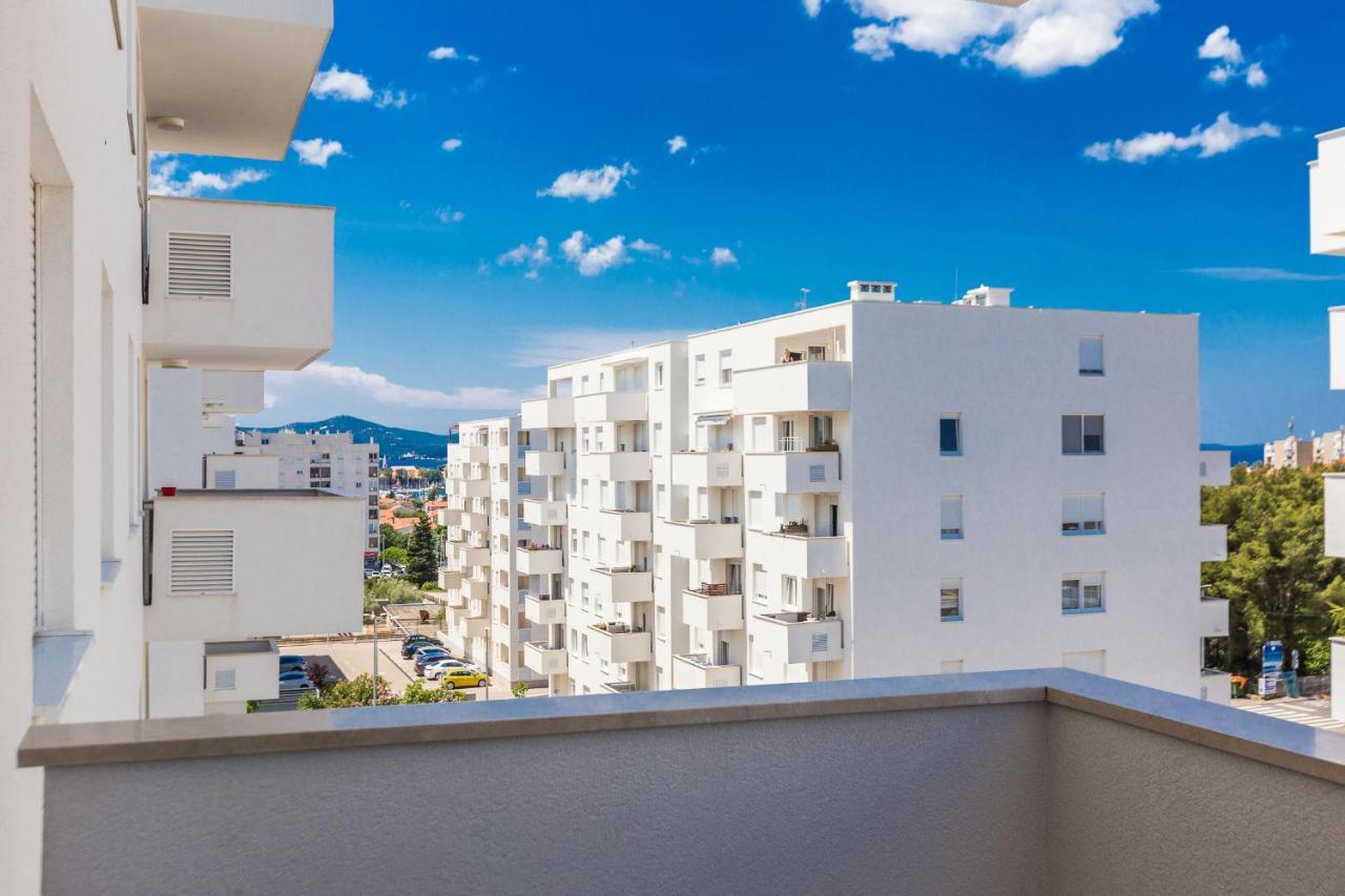 Tanja Modern Apartment With Balcony And Parking Garage Zadar Eksteriør billede