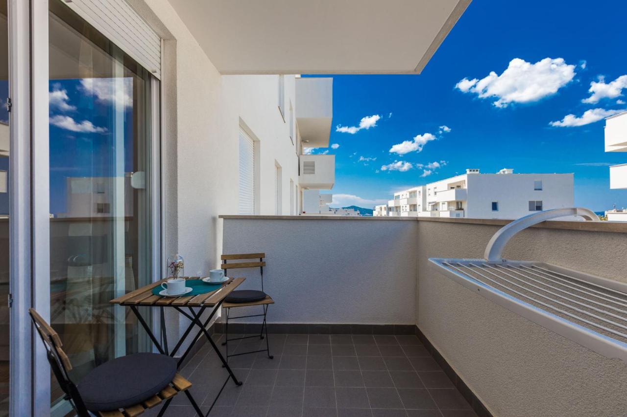 Tanja Modern Apartment With Balcony And Parking Garage Zadar Eksteriør billede